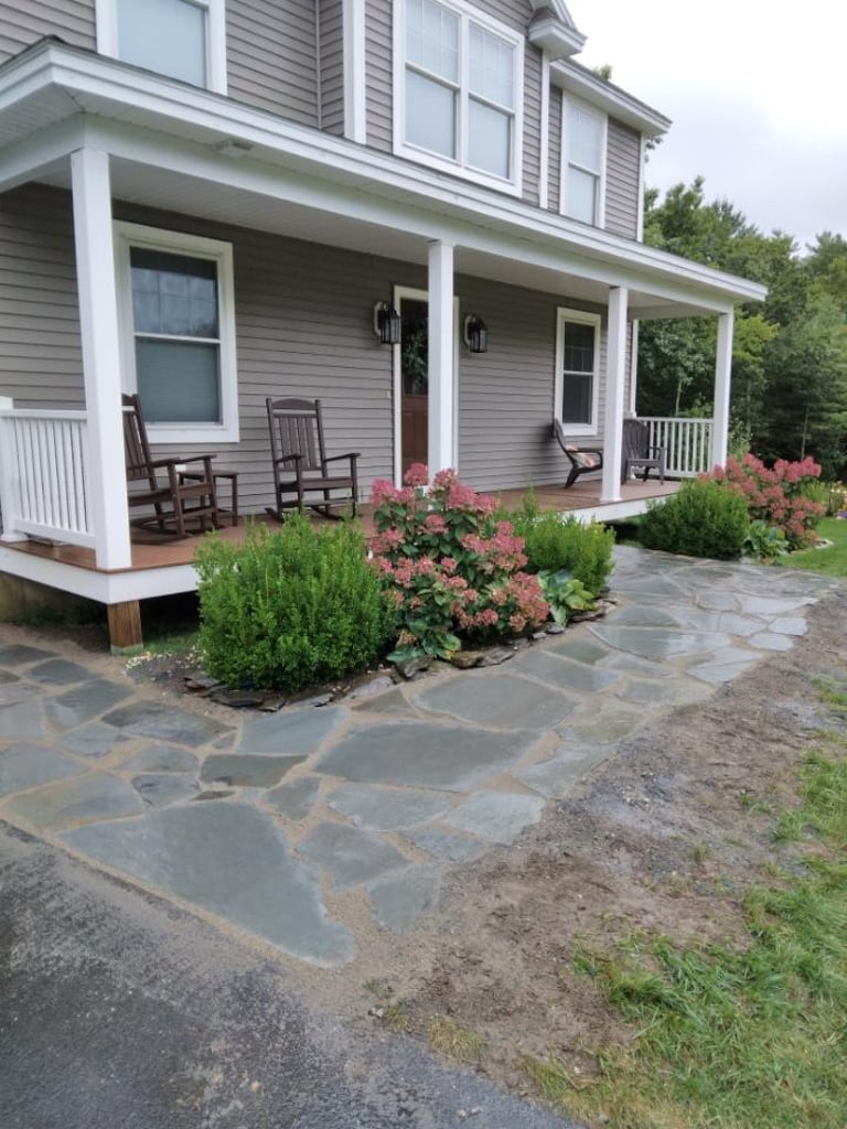 Garden on walkway to front door